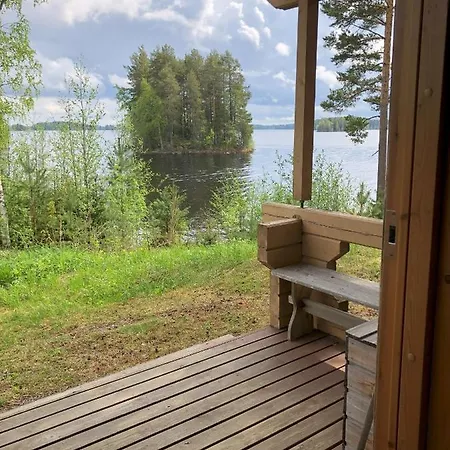 Katriina, Huom! Sijaitsee Saaressa, Locates On Island Σαλέ